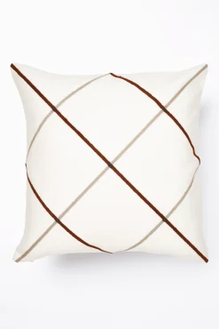 Koto Brodeerattu Tyynynpäällinen